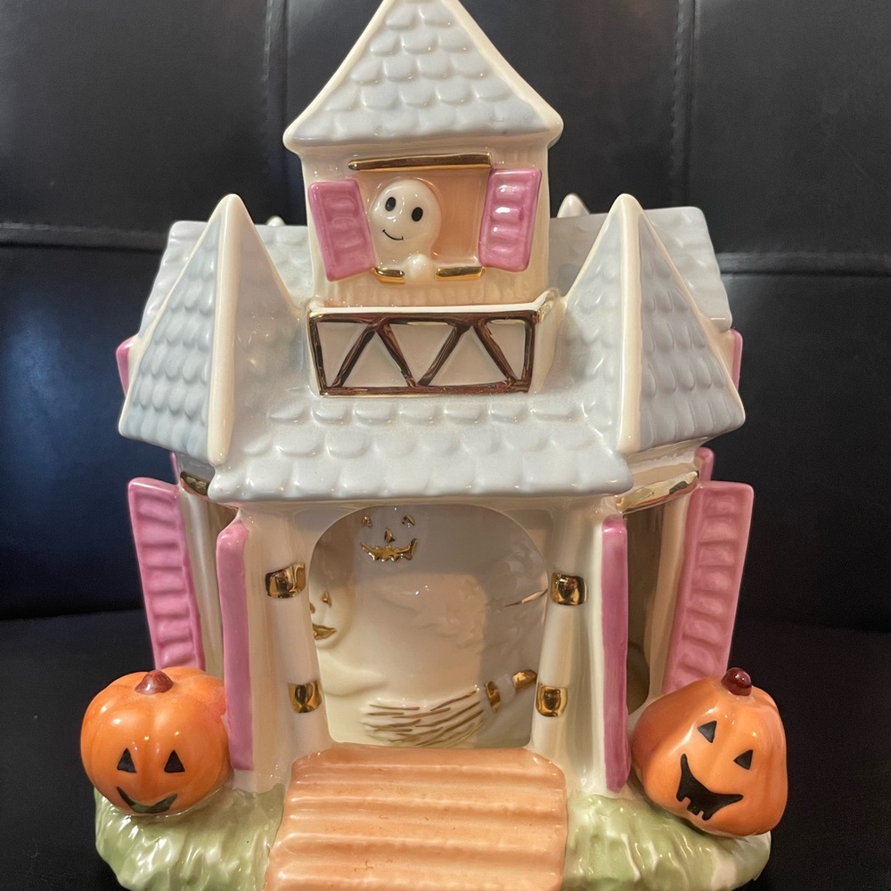 Lenox Haunted House Halloween Music Box 7 1/2" - Picture 2 of 6